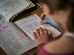 Kalendarz roku szkolnego 2025/2026. Uczniowie mają powód do zadowolenia. Chodzi o dni wolne