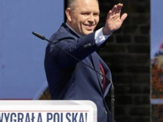 Nawrocki zawetuje wiatraki. Co z cenami prądu?