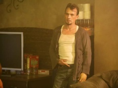 Kultowy dramat kryminalny ucieka z Netflixa. Masz mało czasu