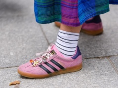 Te buty będą absolutnym hitem jesieni 2025. Jak je stylizować?