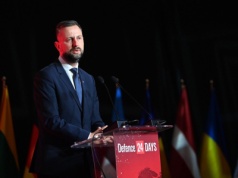 Kosiniak-Kamysz: prezydent jest wprowadzany w błąd ws. wiatraków