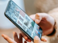 Uwaga na nową funkcję Instagrama. Szwajcarzy ostrzegają: tak szpieguje się użytkowników