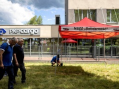 Będą zwolnienia w PKP Cargo. 765 osób może trafić na bruk. 
