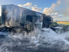 Najechanie busa i trzech zestawów na A1 – kierowca zginął w płonącym wraku