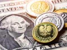 Kursy walut stabilne. Rynki czekają na dane z USA