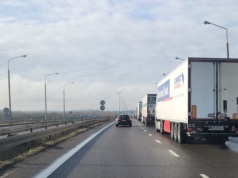 Reorganizacja ruchu na granicy w Świecku: dwa pasy do Niemiec, trzy pasy do Polski