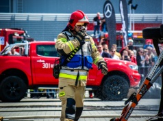 ‘Mieszkaniówka’ przyjęta. Strażacy będą mieli wybór