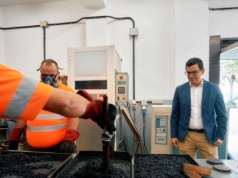 Kanary pionierem recyklingu: opony na drogi, gruz na beton