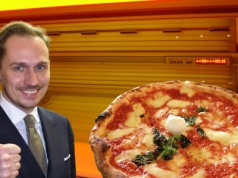 Solarium w pizzerii. Berkowicz oskarżony o rozpowszechnianie nieprawdziwych informacji