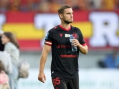 Oficjalnie: Były piłkarz Widzewa wrócił do Polski. Wzmocnił pierwszoligowca