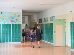 500 zł na każdego ucznia. Takie wsparcie tylko w jednym regionie. To w Polsce ewenement