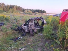 Tragedia rozegrała się z samego rana. Dwie osoby nie żyją, są ranni