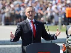 Prezydent Karol Nawrocki chce 5 proc. PKB na obronność