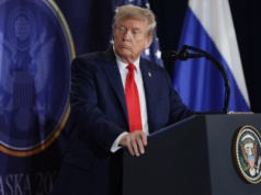 Reuters: Trump omówił z europejskimi przywódcami gwarancje dla Ukrainy podobne do art. 5 NATO