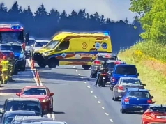 Zderzenie trzech pojazdów na drodze ze Szklarskiej Poręby do Jeleniej Góry