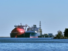 Shell przegrał gazowy arbitraż, zły znak dla Orlenu