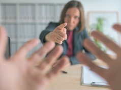 Biznes krytykuje zmiany dotyczące dyskryminacji w pracy