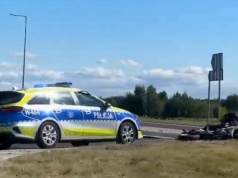 Z zakazem uciekał przed policją. Najpierw motocyklem, później pieszo