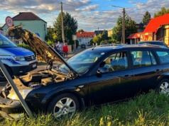 Zderzenie 2 aut na Paderewskiego (ZDJĘCIA)