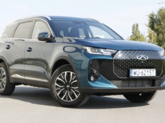 Chery Tiggo 7 jest jak teściowa, która wie lepiej. Test wersji plug-in hybrid