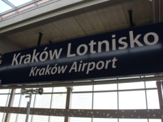 Akcja służb na lotnisku Kraków-Balice