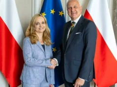 Wiceminister Szafranowicz rezygnuje. Reforma szpitali zamrożona w Sejmie
