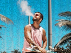 „Czyste” e-papierosy mogą być bardziej szkodliwe, niż aromatyzowane