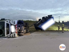 Przewrócona ciężarówka na A1. Duże utrudnienia!