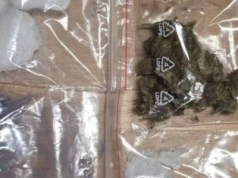 Jeleniogórscy policjanci zatrzymali mężczyznę. Posiadał m.in. ketaminę, LSD i MDMA
