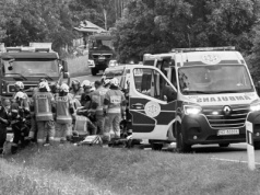 Policja ujawniła przebieg wypadku pod Olsztynem. Zginął syn z ojcem po zderzeniu z ciężarówką