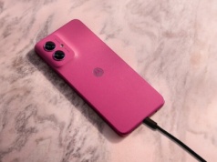 Budżetowa Motorola kilkaset złotych taniej. Wydajny procesor i przyzwoity aparat na pokładzie