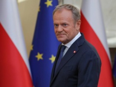 Pilna narada po negocjacjach z Trumpem. Premier na linii