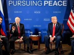 Ceny ropy reagują na spotkanie Trumpa i Putina. Nadzieja wygrywa z obawami