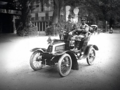 Jules-Albert de Dion – arystokrata, innowator i ojciec francuskiej motoryzacji