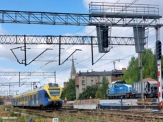 Pierwszy pociąg jeździ po nowym wiadukcie w Katowicach. Wkrótce zmiany odczują pasażerowie