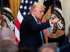 Jak Donald Trump żongluje statystyką