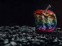 Czy można ochrzcić transseksualistę? Jezuita nie ma wątpliwości: konieczne jest odrzucić kłamstwa ruchu LGBT