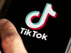 Kiedyś to Facebook wyznaczał trendy, dziś młodzi wolą Instagram i TikToka. Krótko, obrazkowo, szybko…
