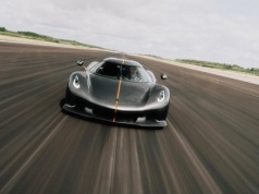 Koenigsegg odzyskuje rekord 0-400-0 km/h. Benzyna znów górą nad prądem
