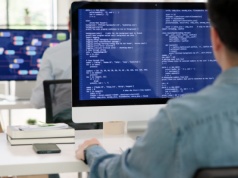 Co tak naprawdę jest plagiatem? AI w nauce stwarza nowe zagrożenie