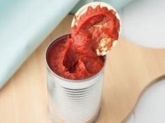 Odstawiasz otwarte sosy do lodówki? Tylko przez tyle są zdatne do jedzenia