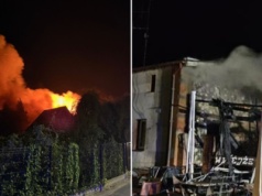 Pożar remizy OSP w Helu. Akcja służb, są ranni strażacy