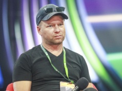 Wspomina Stanisława Soykę. 