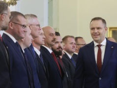 Wszyscy ludzie prezydenta. Co zespół Nawrockiego mówi o nim samym