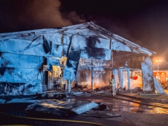 Pożar hali produkcyno-biurowej w Nowogardzie