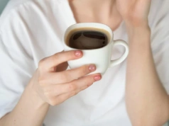 Naukowcy z UMW: Kofeina pomocna w terapii przeciwnowotworowej