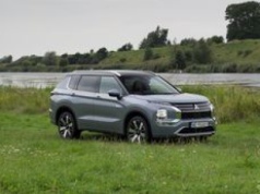 Test: Mitsubishi Outlander PHEV - równie dobre, co irytujące