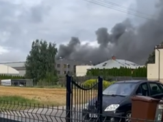 Pożar w Pinczynie. Płonie hala z farbami
