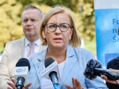 Hennig-Kloska chce pozwać posła PiS. 