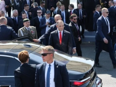 Kłótnia o limuzynę Nawrockiego. 